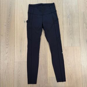 Lululemon Black Leggings 28.5” Inseam Size 6